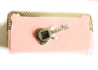 

RSG Casual Pink Clutch