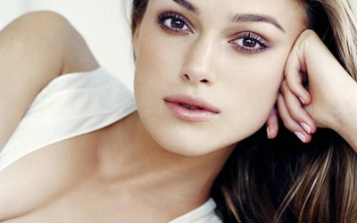 

Keira Knightley Actresses Beautiful Sensual HD Wall Poster Paper Print(12 inch X 18 inch, Rolled)