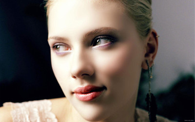 

Celebrity Scarlett Johansson Actresses United States Woman HD Wall Poster Fine Art Print(12 inch X 18 inch, Rolled)