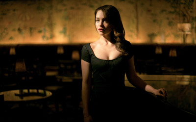 

Celebrity Emilia Clarke Actresses United Kingdom Long Hair HD Wall Poster Fine Art Print(12 inch X 18 inch, Rolled)