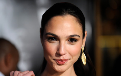 

Celebrity Gal Gadot Actresses Israel Israeli Actress HD Wall Poster Fine Art Print(12 inch X 18 inch, Rolled)