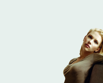 

Celebrity Scarlett Johansson Actresses United States HD Wall Poster Paper Print(18 inch X 12 inch, Rolled)