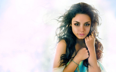 

Celebrity Vanessa Hudgens Actresses United States Colorful Elegant Vanessa Hudgens Pastel HD Wall Poster Paper Print(18 inch X 12 inch, Rolled)