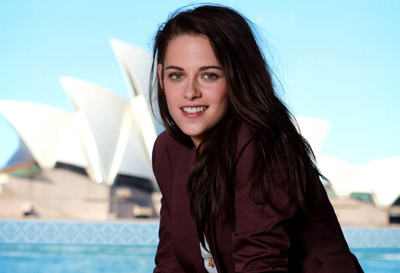 

Celebrity Kristen Stewart Actresses United States HD Wall Poster Paper Print(18 inch X 12 inch, Rolled)