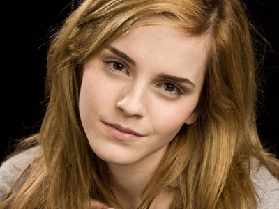 

Celebrity Emma Watson Actresses United Kingdom HD Wall Poster Paper Print(18 inch X 12 inch, Rolled)