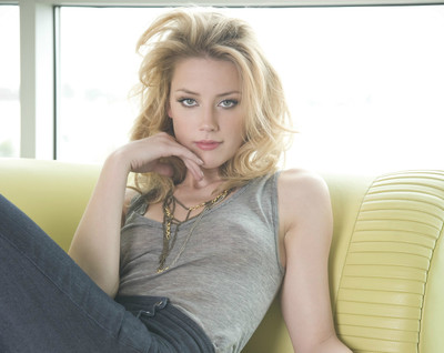 

Celebrity Amber Heard Actresses United States HD Wall Poster Fine Art Print(12 inch X 18 inch, Rolled)