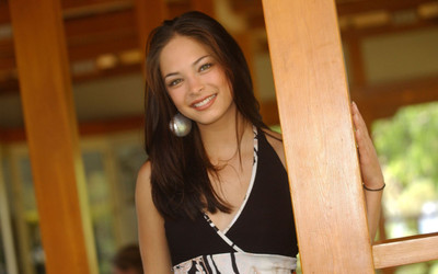 

Celebrity Kristin Kreuk Actresses Canada HD Wall Poster Fine Art Print(12 inch X 18 inch, Rolled)