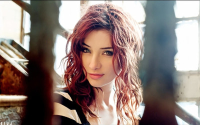 

Celebrity Susan Coffey Models United States HD Wall Poster Fine Art Print(12 inch X 18 inch, Rolled)
