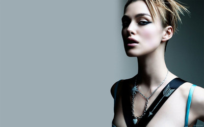 

Celebrity Keira Knightley Actresses United Kingdom HD Wall Poster Paper Print(18 inch X 12 inch, Rolled)