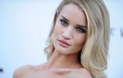 

Celebrity Rosie Huntington-Whiteley Models United Kingdom Rosie Huntington-whiteley HD Wall Poster Paper Print(18 inch X 12 inch, Rolled)