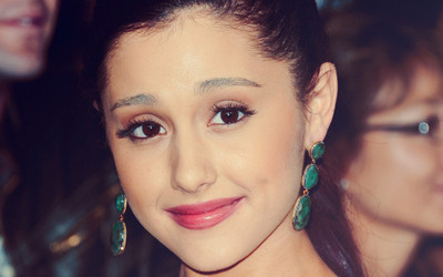 

Celebrity Ariana Grande Actresses United States HD Wall Poster Paper Print(18 inch X 12 inch, Rolled)