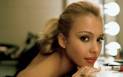 

Celebrity Jessica Alba Actresses United States HD Wall Poster Paper Print(18 inch X 12 inch, Rolled)
