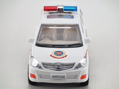 CENTY INNOVA POLICE CAR FOR KIDS(White)