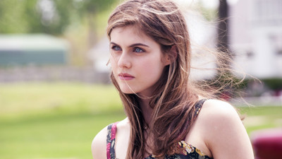 

Celebrity Alexandra Daddario Actresses United States Woman HD Wall Poster Fine Art Print(12 inch X 18 inch, Rolled)