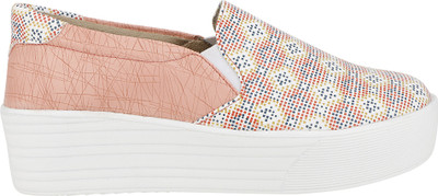 

LUSH AK310-Pch Outdoors For Women(Multicolor