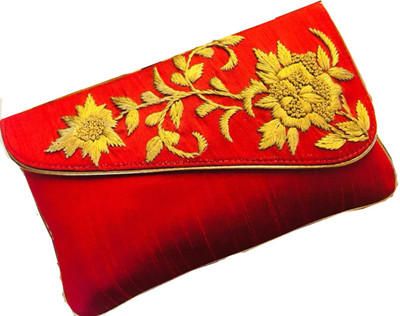 

Craftbazaar Party Red Clutch
