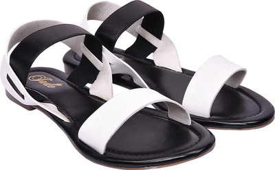 

Jade Women White Flats