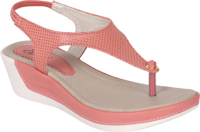 

Gunj Women Maroon Wedges