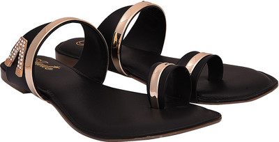 

Jade Women Black Flats