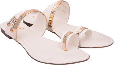 

Jade Women White Flats