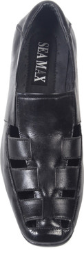 

Seamax Slip On For Men(Black
