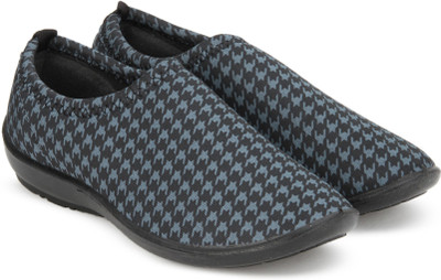 

Gliders by Liberty Bellies For Women(Black, Blue
