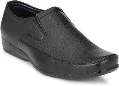 

BIG JUNIOR Black Leather Look Office Formal Shoes Slip On For Men(Black