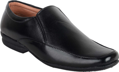 

Ryko Slip On For Men(Black