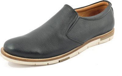 

Vithariya's Limited Edition Party Wear Slip On For Men(Black