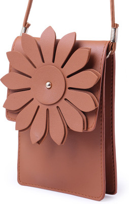 

Spanglers Sling Bag(Brown)