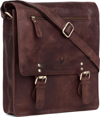 

WildHorn Sling Bag(Brown)