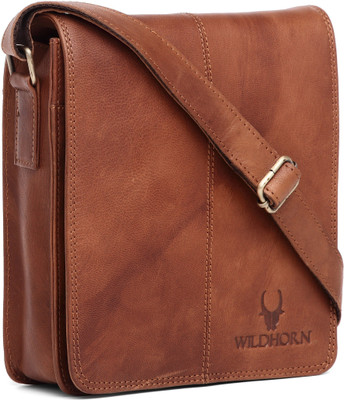 

WildHorn Sling Bag(Brown)