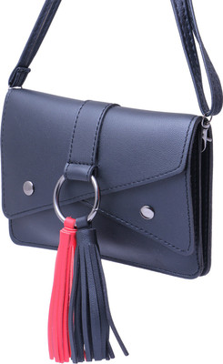 

Spanglers Sling Bag(Black)