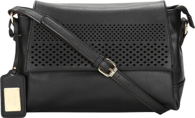 

Van Heusen Sling Bag(Black)