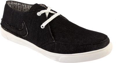 

Bog Chief Stylish Sneakers For Men(Black
