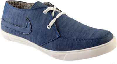 

Bog Chief Stylish Casuals For Men(Navy