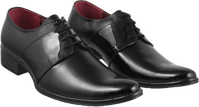 

Metro Stylish Lace Up For Men(Black, 11;black