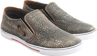 

Crunx Breathable Loafers For Men(Grey