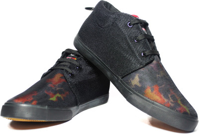

BLUE FOX Casuals For Men(Black
