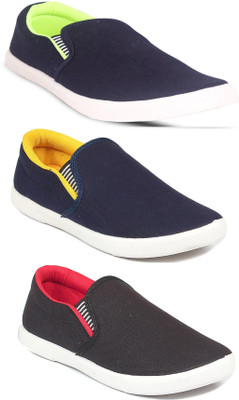 

Jetter Sneakers For Men(Multicolor, Black