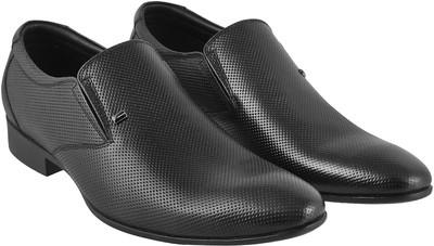

Metro Stylish Slip On For Men(Black, 11;black