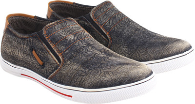 

Crunx Breathable Loafers For Men(Brown