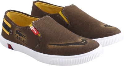 

Crunx Leisure Fashion Loafers For Men(Brown