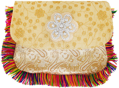 

Bagaholics Casual Gold Clutch