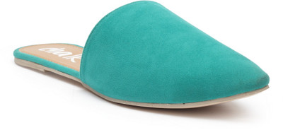 

Chalk Studio Women Green Flats