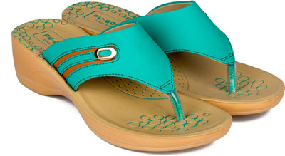 

Asian Women Green Casual