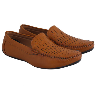 

Crunx British Style Loafers For Men(Tan