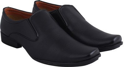 

Crunx Bond Shine Slip On For Men(Black