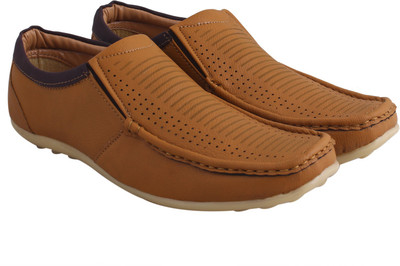 

Crunx British Style Loafers For Men(Copper