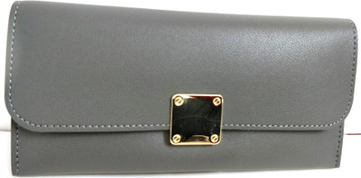 

PRIYANKA COLLECTIONS Formal Grey Clutch